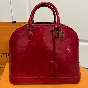 100% authentic Louis Vuitton Alma PM Monogram Vernis handbag